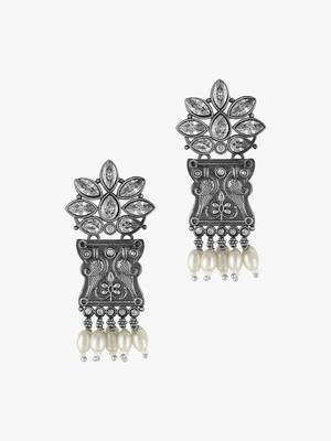 Women silver-plated oxidised stone-studded earrings 4