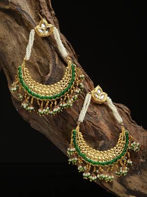 Green & gold drop earring with kundan & pearls 2