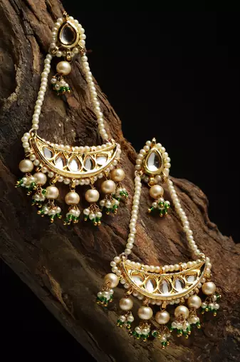 Green & gold drop earring with kundan & pearls