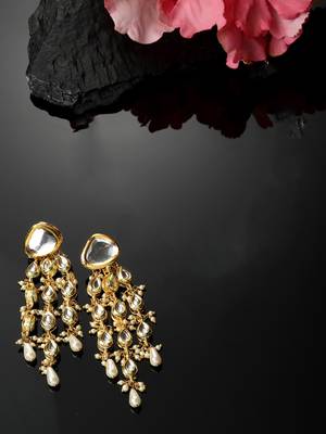 Gold & white drop earring with kundan & pearls 2