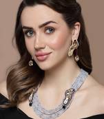 Peach & red drop earring with kundan & pearls