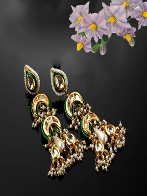 Green & gold drop earring with kundan & pearls 2