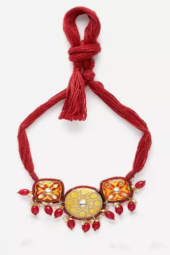 Red & grey chokar necklace with kundan & pearls