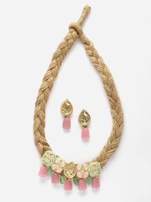 Green & pink necklace with earring jewellery set with kundan & pearls 3
