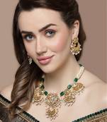 Green & white necklace with earring jewellery set with kundan & pearls