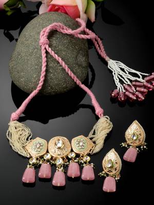 Pink & peach necklace with earring jewellery set with kundan & pearls 2