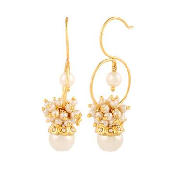 Women gold plated white pearls drop earrings 5