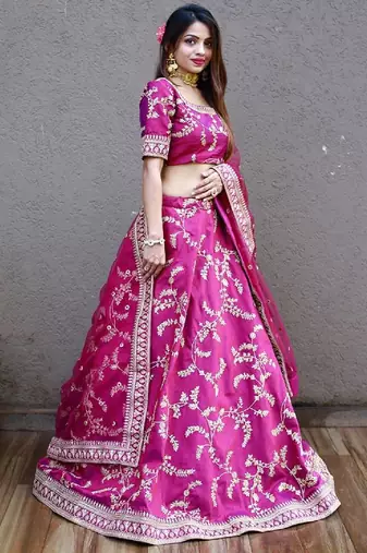 RANI PINK SEQUINCE DORI ZARI & THREAD EMBROIDERED ART SILK FESTIVE BRIDAL WEDDING & PARTY WEAR SEMI STITCHED LEHENGA