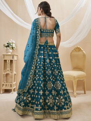 Dazzling Blue Embroidered Work Art Silk Bridesmaid Lehenga Choli 4
