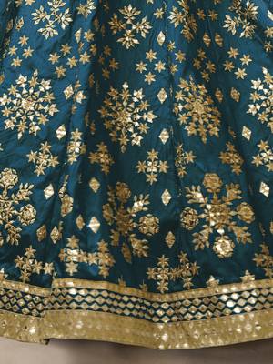 Dazzling Blue Embroidered Work Art Silk Bridesmaid Lehenga Choli 6