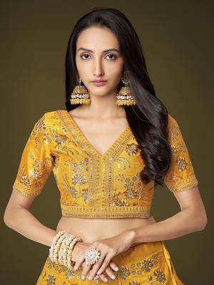 Attractive Yellow Sequins Slub Silk Wedding Lehenga Choli with Dupatta 5