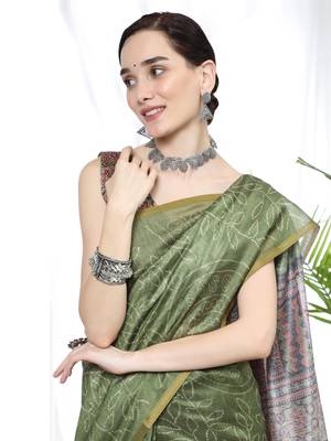 MEHNDI LINEN  COTTAN  PRETTY SAREE 3