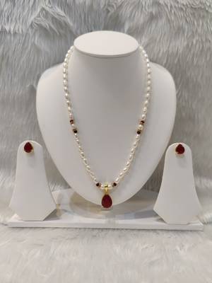 Mannat raj pearls and jewellers mother of pearls charming necklace set 1