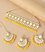 Gold plated traditional kundan & pearl choker necklace chandbali earring & maang tikka ethnic jewellery set