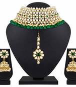 Gold plated traditional kundan pearl choker jewellery set for women