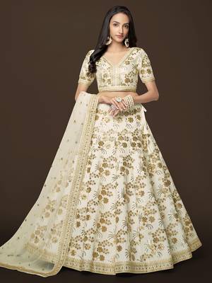 white sequins slub silk wedding lehenga set choli with dupatta with dupatta 1