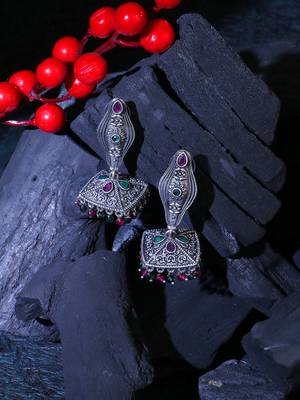 Oxidised silver-plated pearl-tessel dome shaped jhumki 1