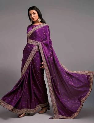 Bandhani Print Chinon Fabric Saree with Embroidery Sequins Lace Border work With Waist Belt 1