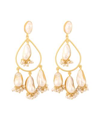 Golden baroque statement earrings 4