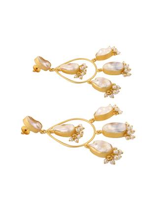 Golden baroque statement earrings 6