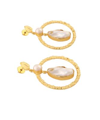 Golden baroque pearl contemporary earrings 3