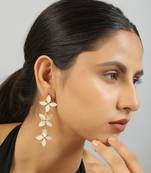 Golden mother of pearl earrings