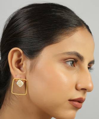 Golden contemporary baroque earrings 1