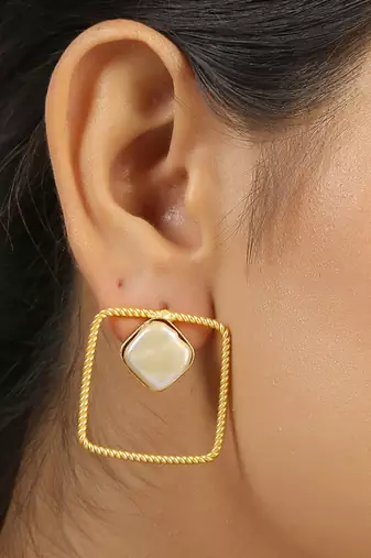 Golden contemporary baroque earrings