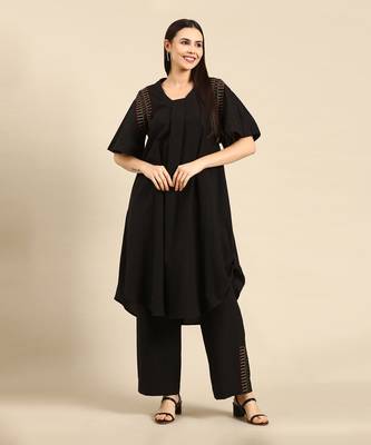 Black cotton embroidered pant 1