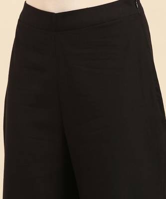 Black cotton embroidered pant 5