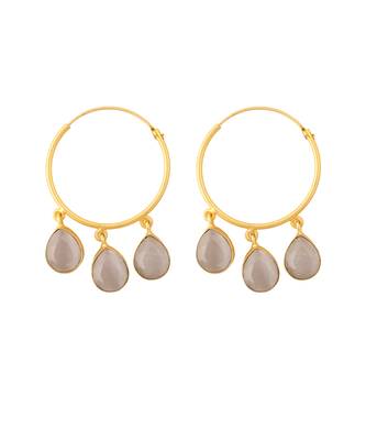 Classic gold hoop earrings 3