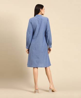 Denim blue cotton smocked dress 4
