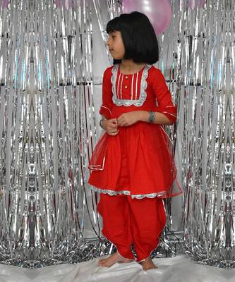 Red peony dhoti set 3