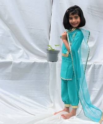 Blue moraca kurti set 2