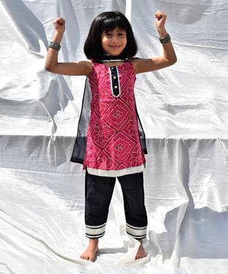 Pink & blue bhandhani kurti set 1
