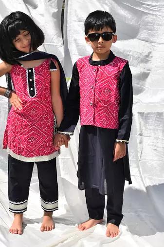Pink & blue bhandhani jacket kurta set