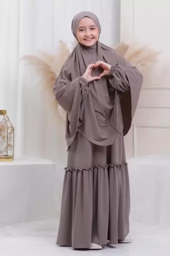 Kids or Children or Girls Abaya or Burqa Beautiful Self Design Grey Crepe Islamic Abaya for Kids with Khimar