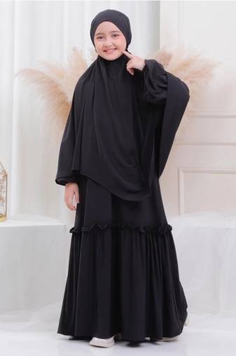 Kids or Children or Girls Abaya or Burqa Beautiful Self Design Black Crepe Islamic Abaya for Kids with Khimar