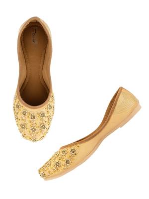 Ethnic women footwear hand embroidery punjai jutti -gold round emb 1