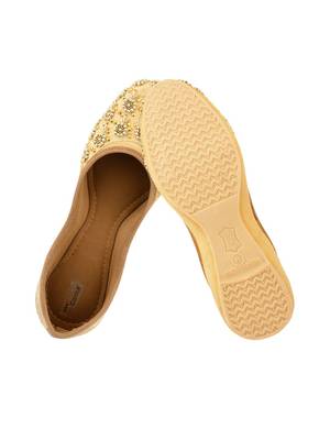 Ethnic women footwear hand embroidery punjai jutti -gold round emb 3