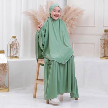 Kids or Children or Girls Abaya or Burqa Beautiful Self Design Green Crepe Islamic Abaya for Kids with Khimar 2
