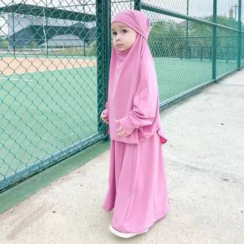 pink crepe kids jilbab with matching hijab 1