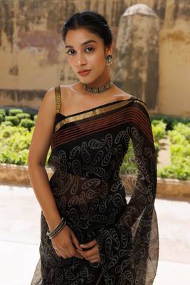   Red Black Pure Kota Silk Hand Block Printed Saree 4