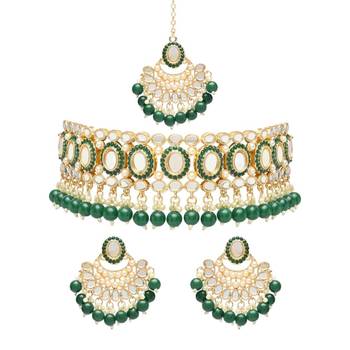 Gold Plated Traditional Kundan & Pearl Choker Necklace Chandbali Earring & Maang Tikka Ethnic Jewellery Set 2