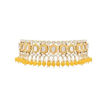 Gold Plated Traditional Kundan & Pearl Choker Necklace Chandbali Earring & Maang Tikka Ethnic Jewellery Set 3