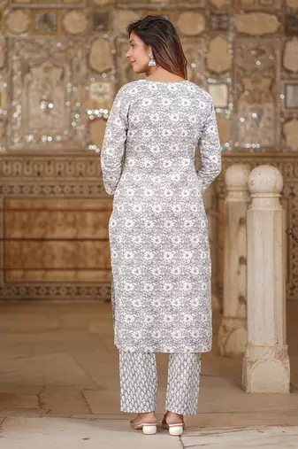 women white floral straight kurta pant set