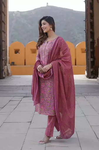 women mauve floral straight kurta pant and dupatta set