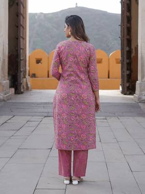 women mauve floral straight kurta pant and dupatta set 3