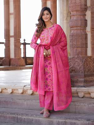 women pink floral straight kurta pant and dupatta set 1