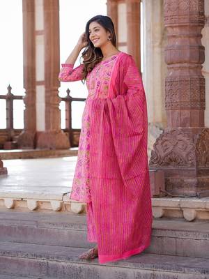 women pink floral straight kurta pant and dupatta set 2